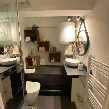 Hyper Centre De Apartmán *